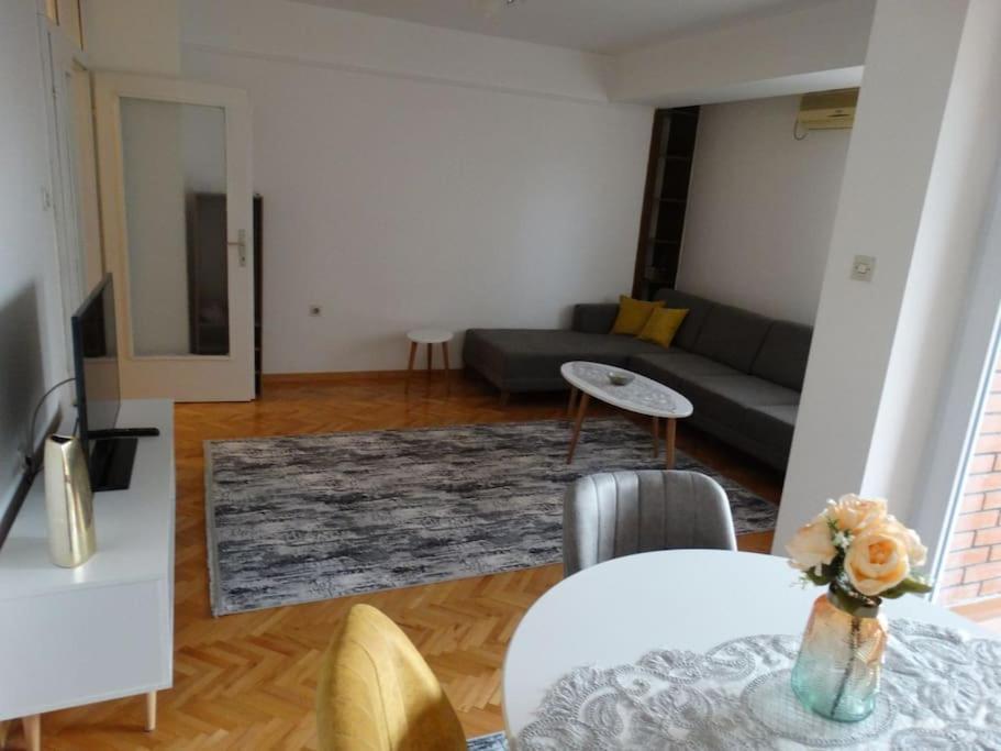 Miro'S Place Skopje Ngoại thất bức ảnh