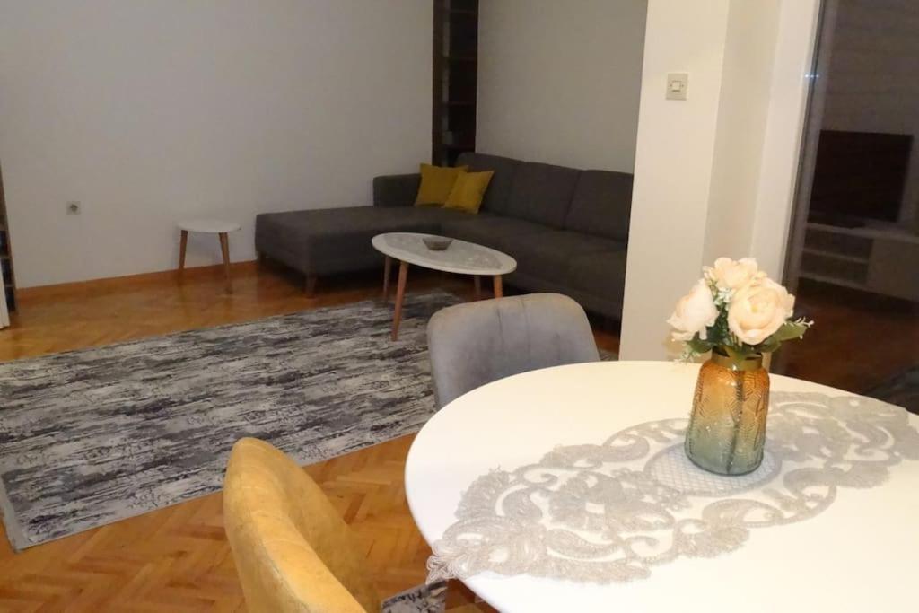Miro'S Place Skopje Ngoại thất bức ảnh